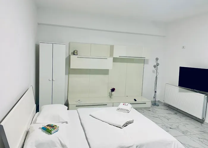 Maria Parcare Privata Subterana Lägenhet *